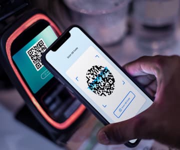Qr-code payment with mobile phone approach